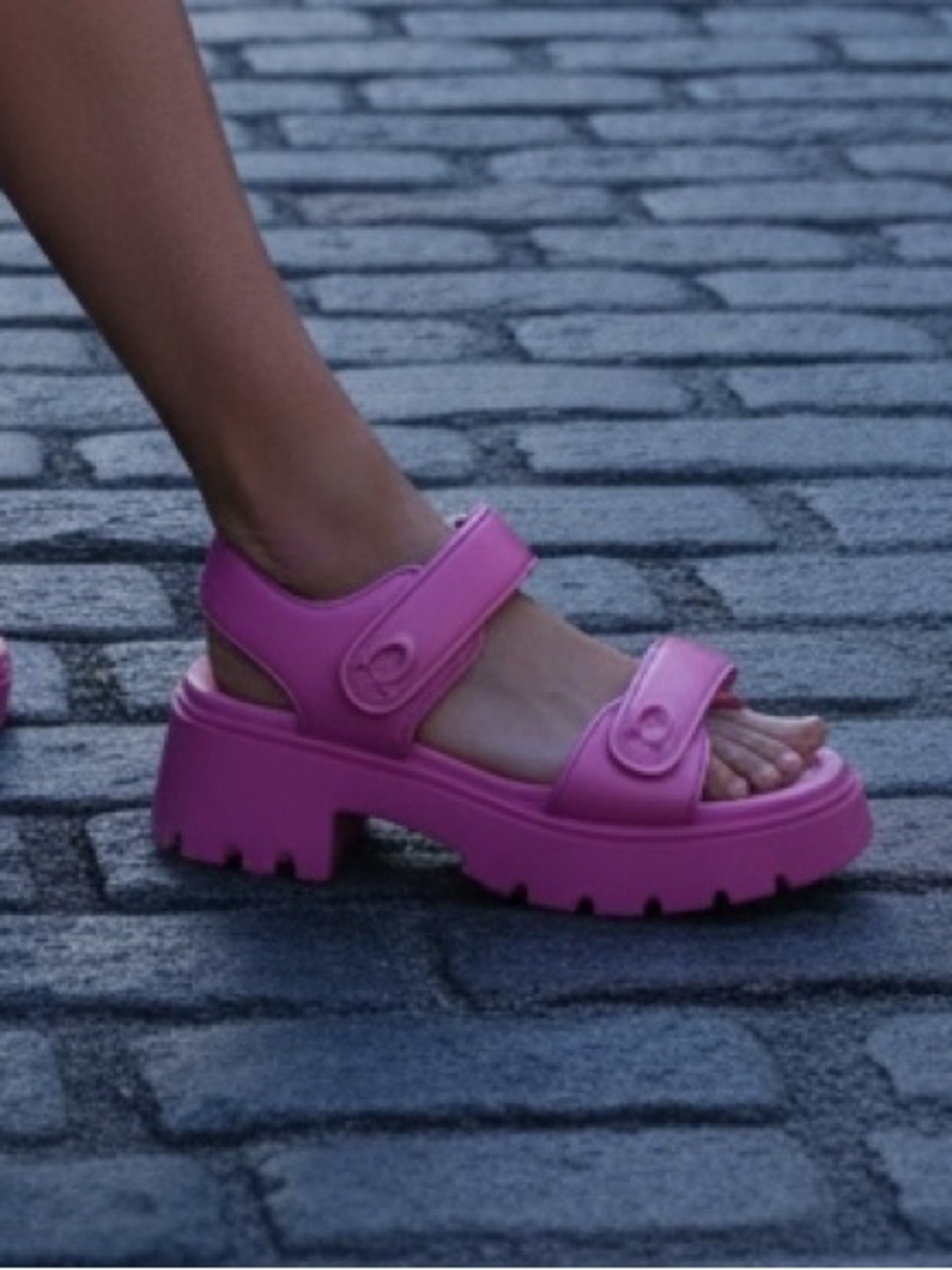 COACH Women's Pink Berry Brynn Double-Band Sporty Lug-SoleChunky Platform Sandal - Picture 16 of 16